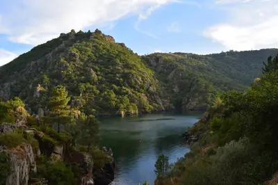 a river in the middle of a mountain at Hotel Ribeira Sacra in Monforte de Lemos