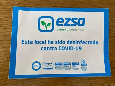 a sign for the ssid antibiotic corona colo at Piso Camino de Santiago 2 in Sarria