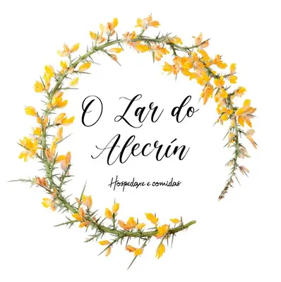a watercolor floral wreath in a heart shape at O Lar do Alecrín in Friol